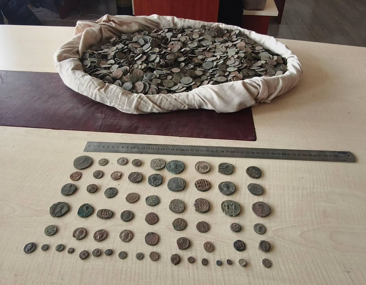 Tam 8 bin 582 tane! Araçtan müze çıktı, ifadeleri 'pes' dedirtti