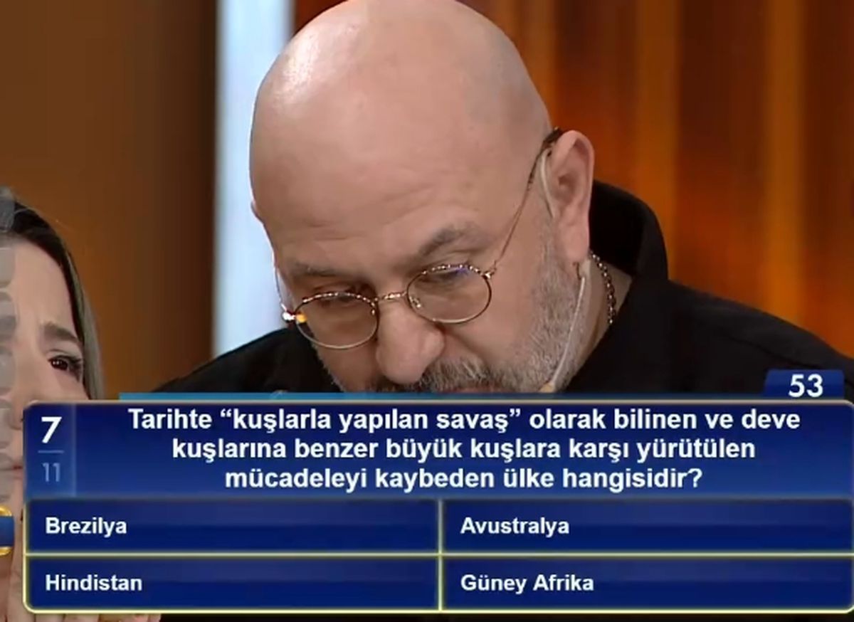 Tarihte "kuşlarla yapılan savaş" olarak bilinen ve deve kuşlarına benzer büyük kuşlara karşı yürütülen müc...