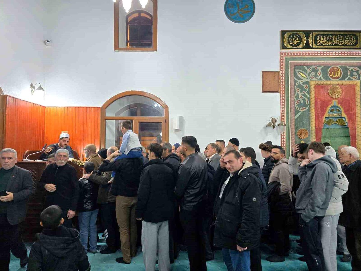 Tercan'da Sakal-ı Şerif ziyarete açıldı