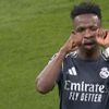 Vinicius Junior tek hareketiyle 55 bin taraftarı çıldırttı