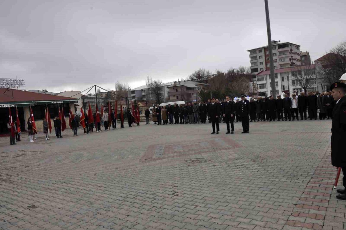 Bulanık'ta 18 Mart Şehitleri Anma Günü ve Çanakkale Deniz Zaferi'nin 111'inci yılı kutlandı