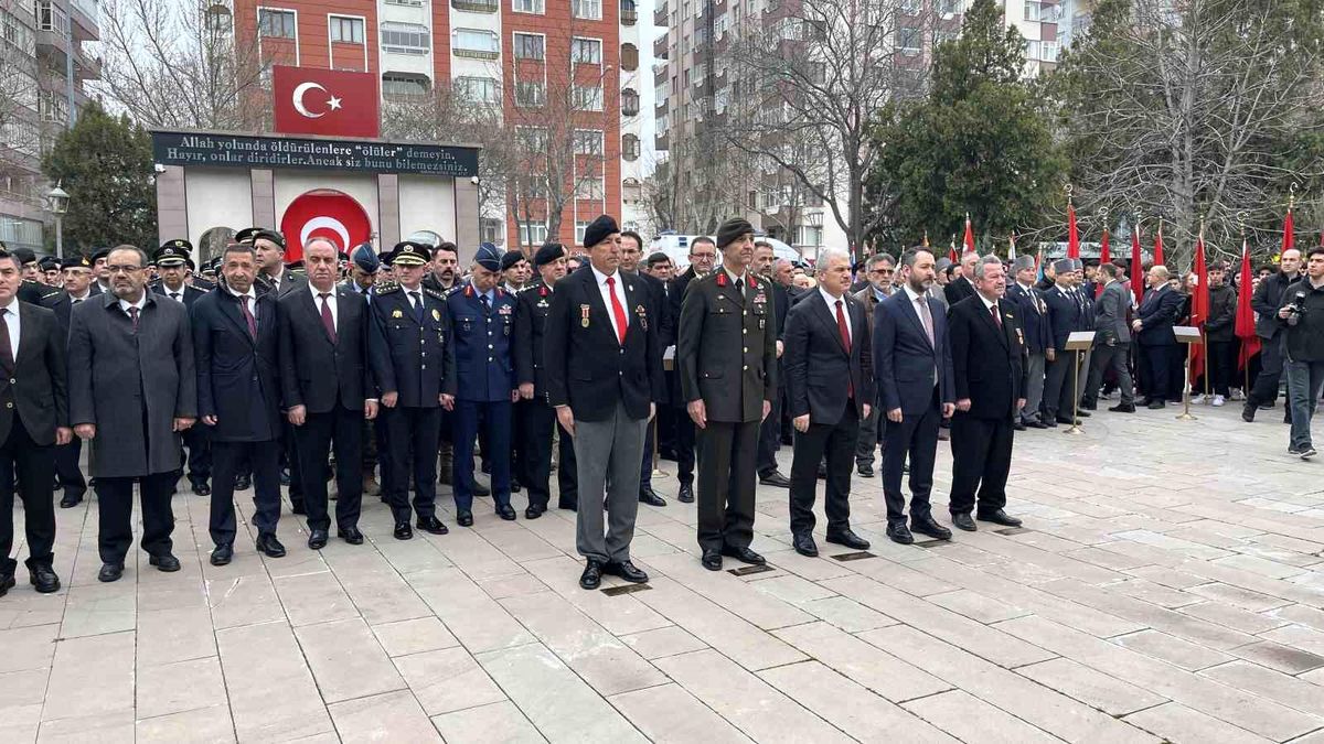 Konya'da Çanakkale Zaferi'nin 111'inci yıl dönümünde şehitler anıldı