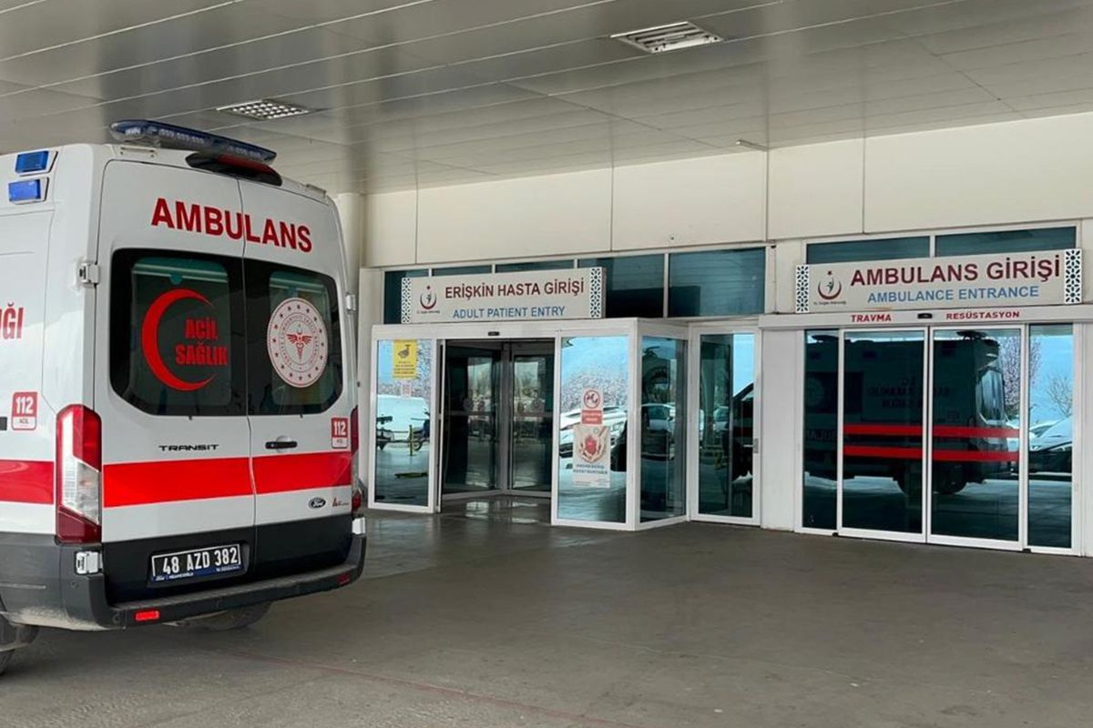 Muğla'da Ramazan topu patlamasında 19 yaşındaki genç ağır yaralandı