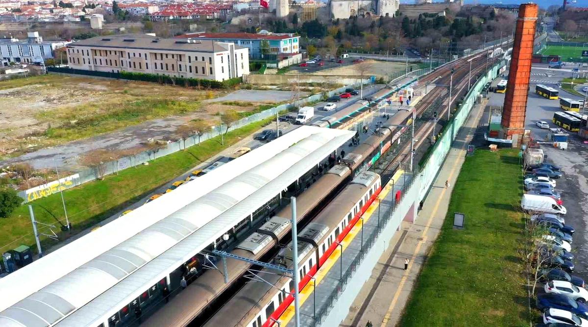 Ramazan Bayramı'nda köprü, otoyollar ve toplu taşıma ücretsiz olacak