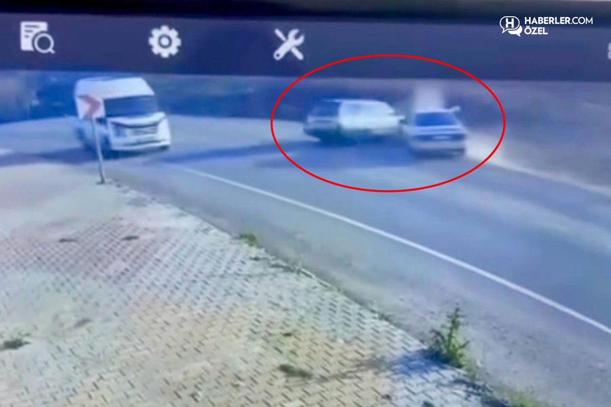 Virajda iki otomobil birbirine girdi: 1 ölü, 1 yaralı