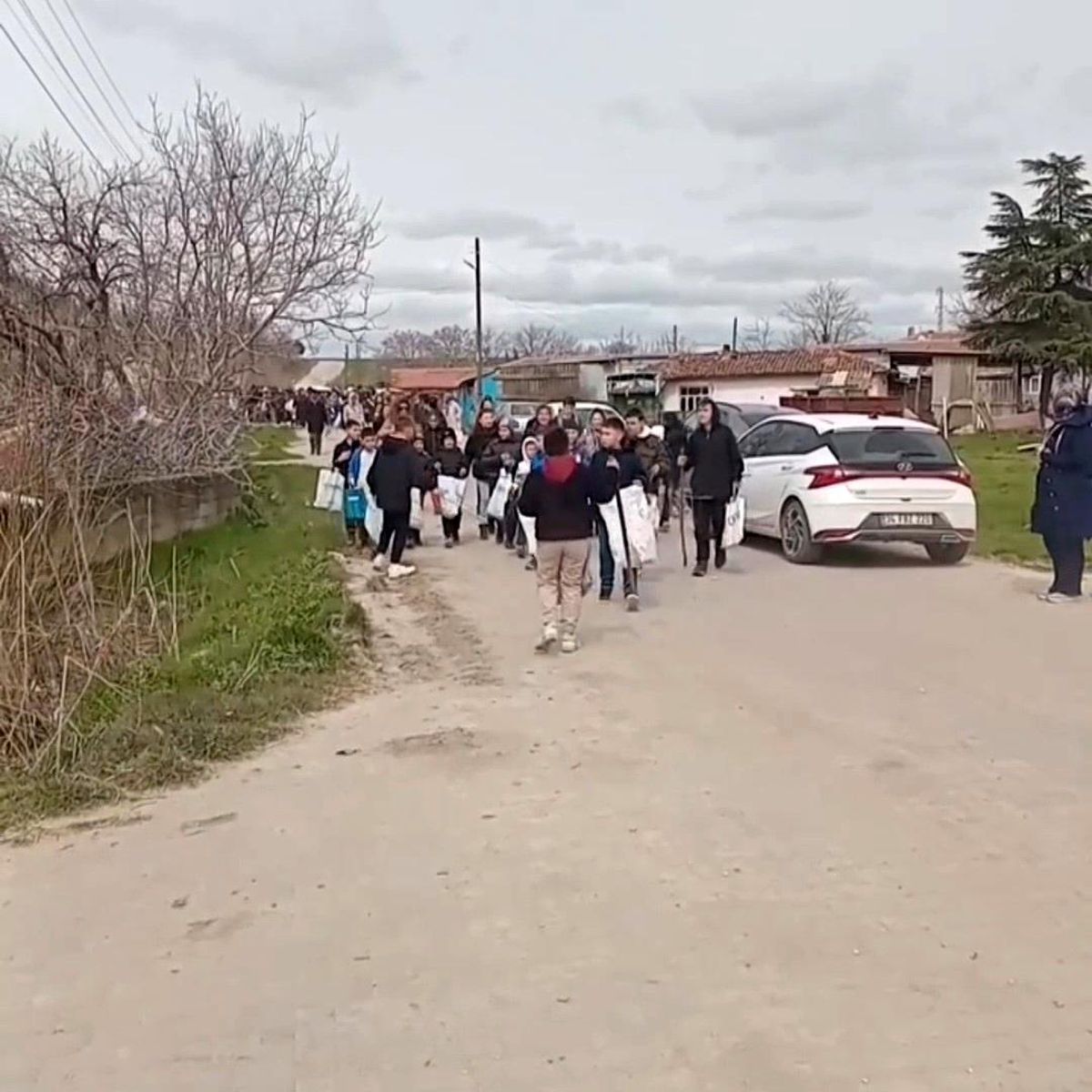 Edirne'de asırlardır süren arife günü şeker toplama geleneği