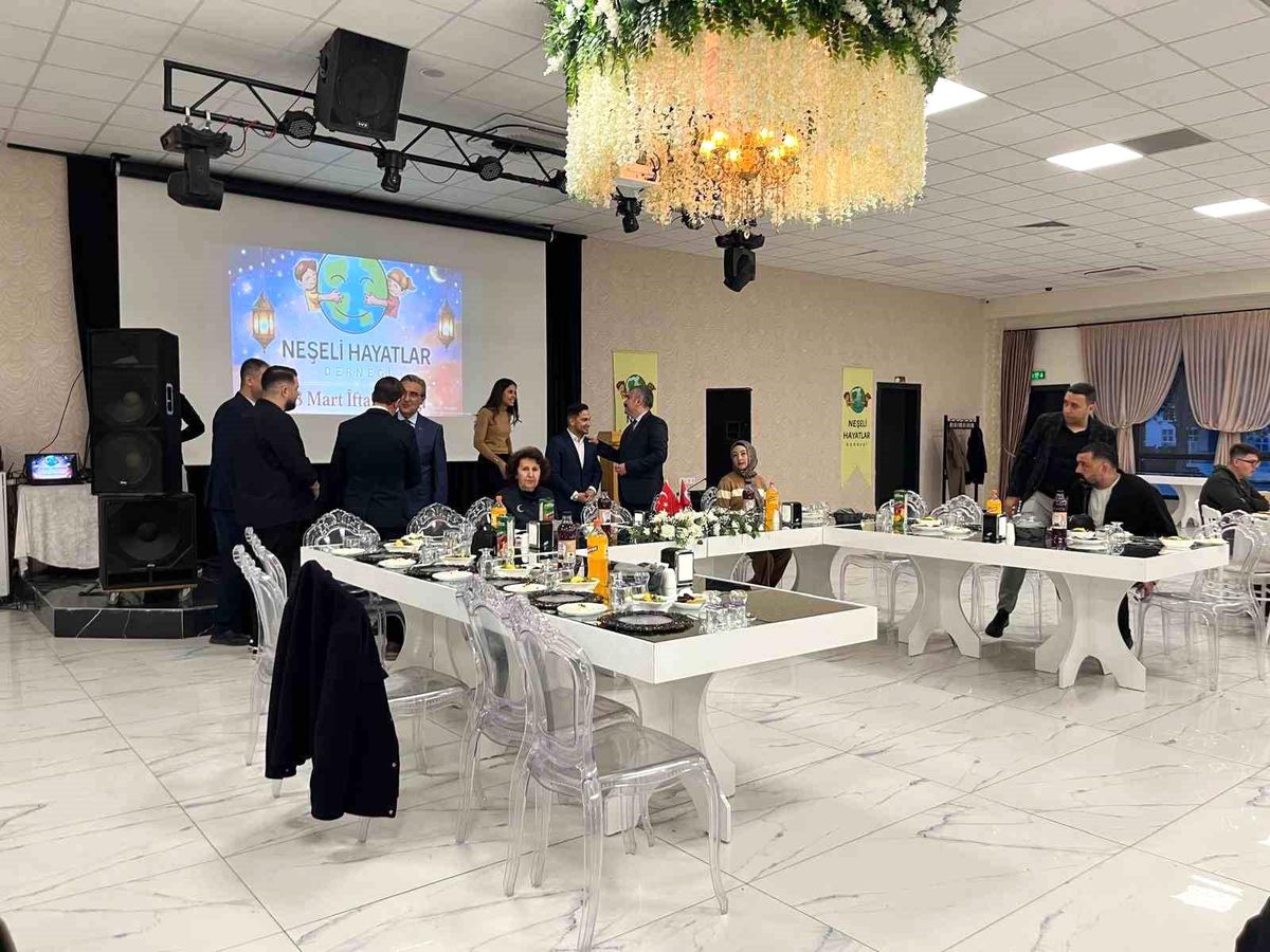 Eskişehir'de çocuk evleri sakinlerine gönül sofrası