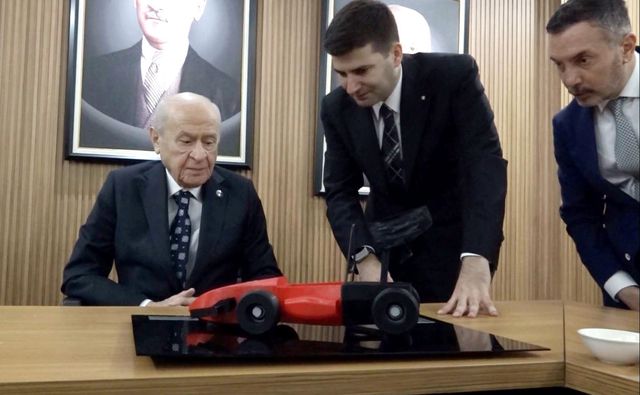 bahceli ulku ocaklari nin yaris arabalarina g 19674587 o