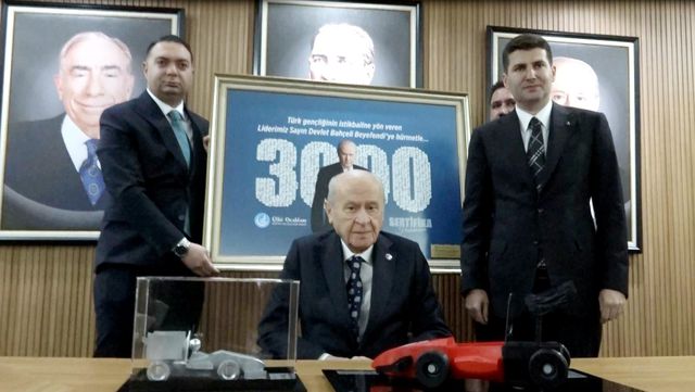 bahceli ulku ocaklari nin yaris arabalarina g 3 19674587 o