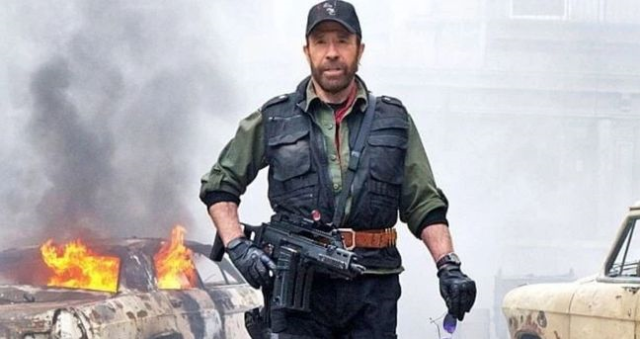 Chuck Norris kimdir, neden öldü? Chuck Norris filmleri neler?