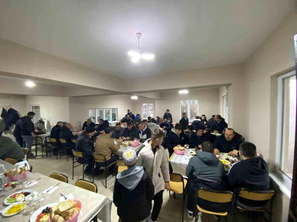 Gebe köyünde Ramazan Bayramı geleneği bu yıl da sürdürüldü