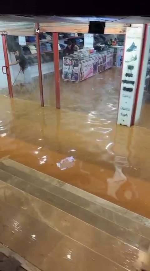 hatay da sel alarmi coban kuzulari son anda 19673306 2878 m