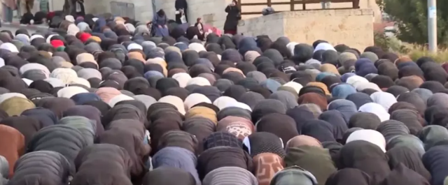 A first in Al-Aqsa Mosque after 59 years! An image that poisoned the holiday