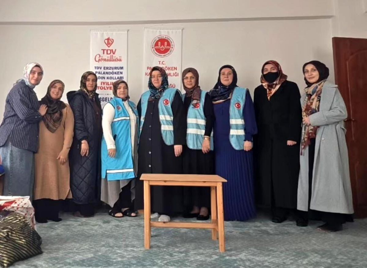 TDV Erzurum Kadın Kolları Ramazan'da aralıksız çalıştı