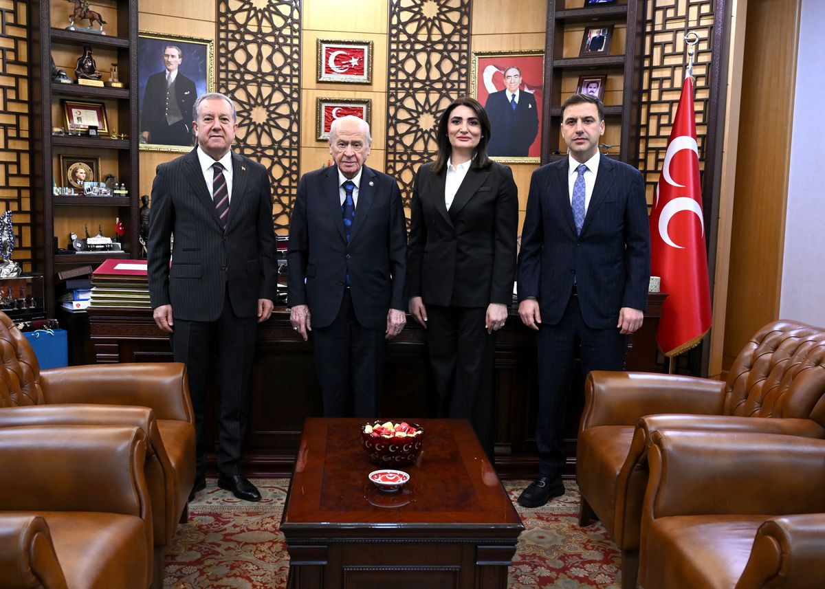Bahçeli, bayramlaşma heyetini kabul etti