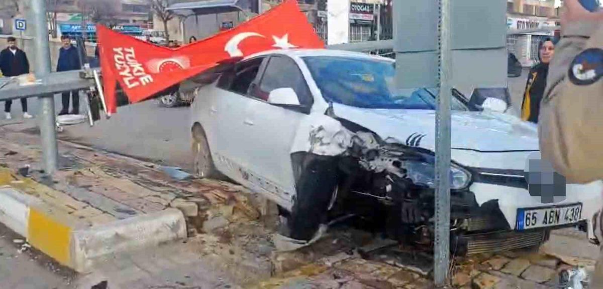 Erciş'te trafik kazası: 1 yaralı