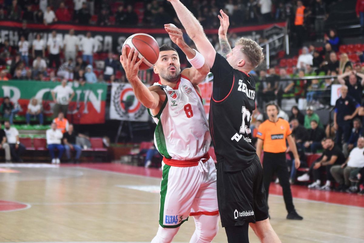 Karşıyaka ile Manisa Basket Ege derbisine çıkıyor