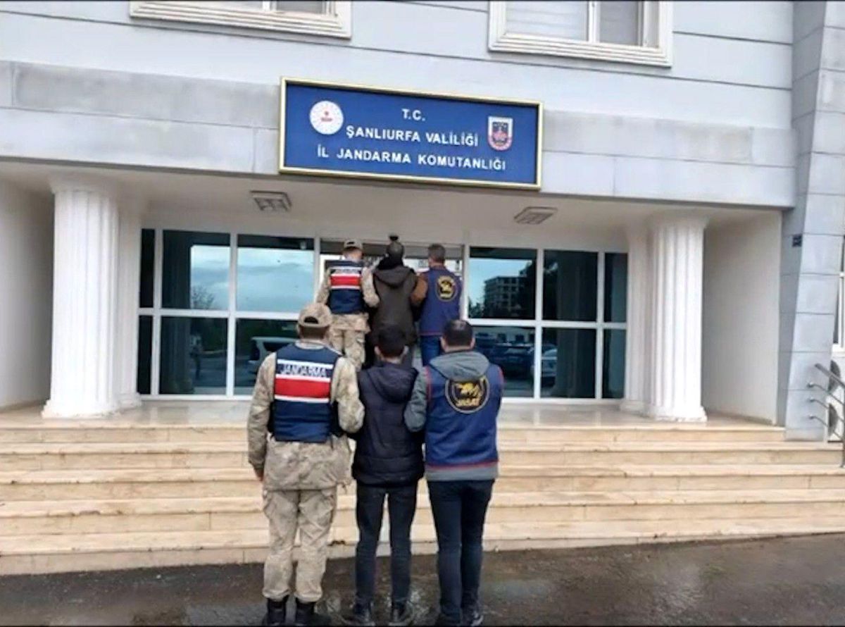 Şanlıurfa'da aranan 2 hükümlü yakalandı