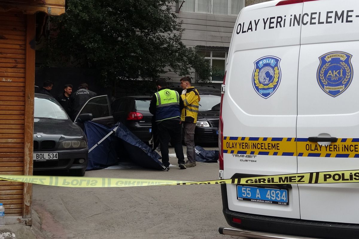 YRP'li başkanın kardeşi aracında ölü bulundu