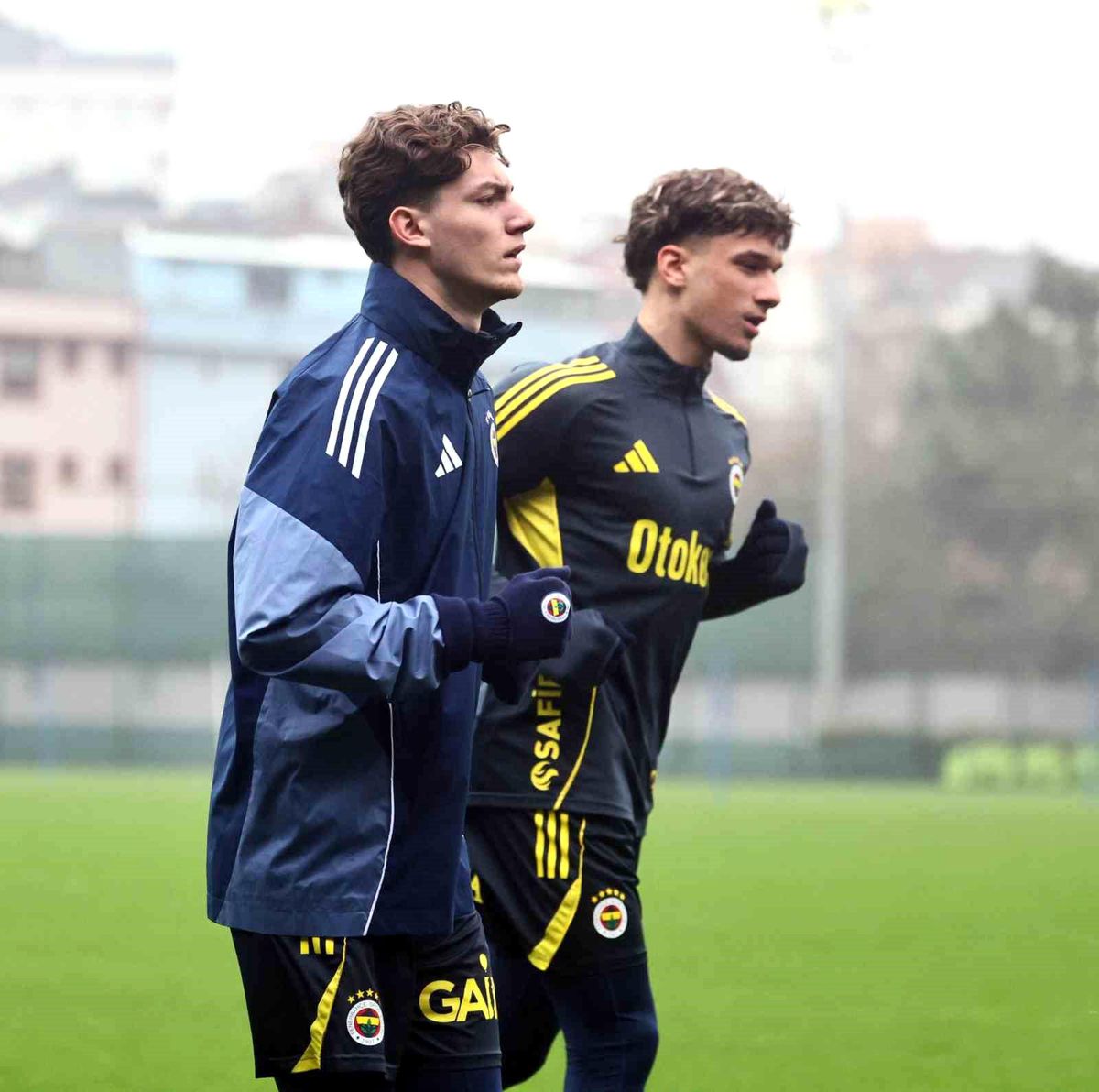 Fenerbahçe, Beşiktaş maçı hazırlıklarına başladı