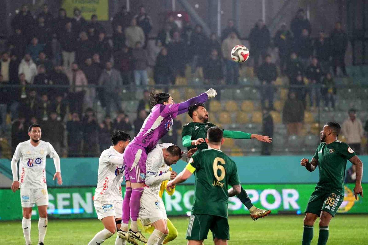 Trendyol 1. Lig: Esenler Erokspor: 0 Erzurumspor FK: 2