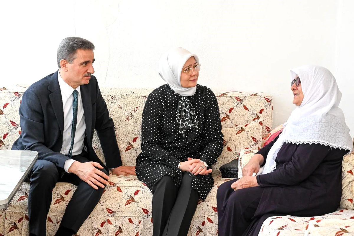 Vali Baruş'tan bayramda vefa ziyaretleri