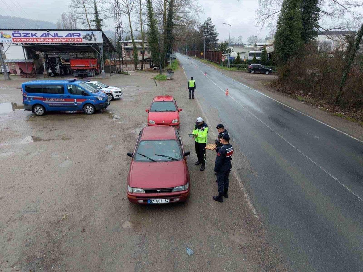 Zonguldak'ta bin 671 personelle bayram mesaisi