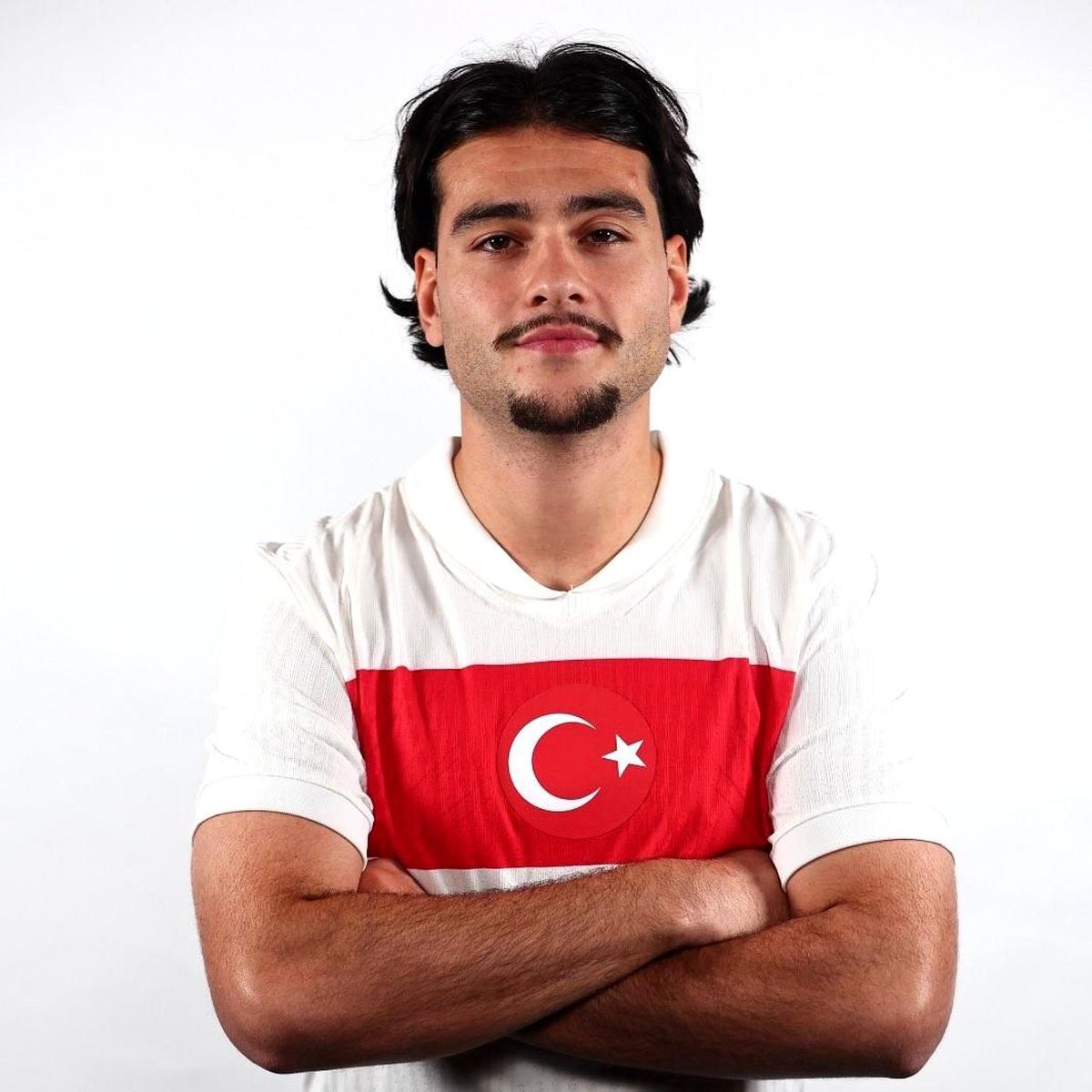 A Milli Takım'da Aral Şimşir, aday kadrodan çıkarıldı