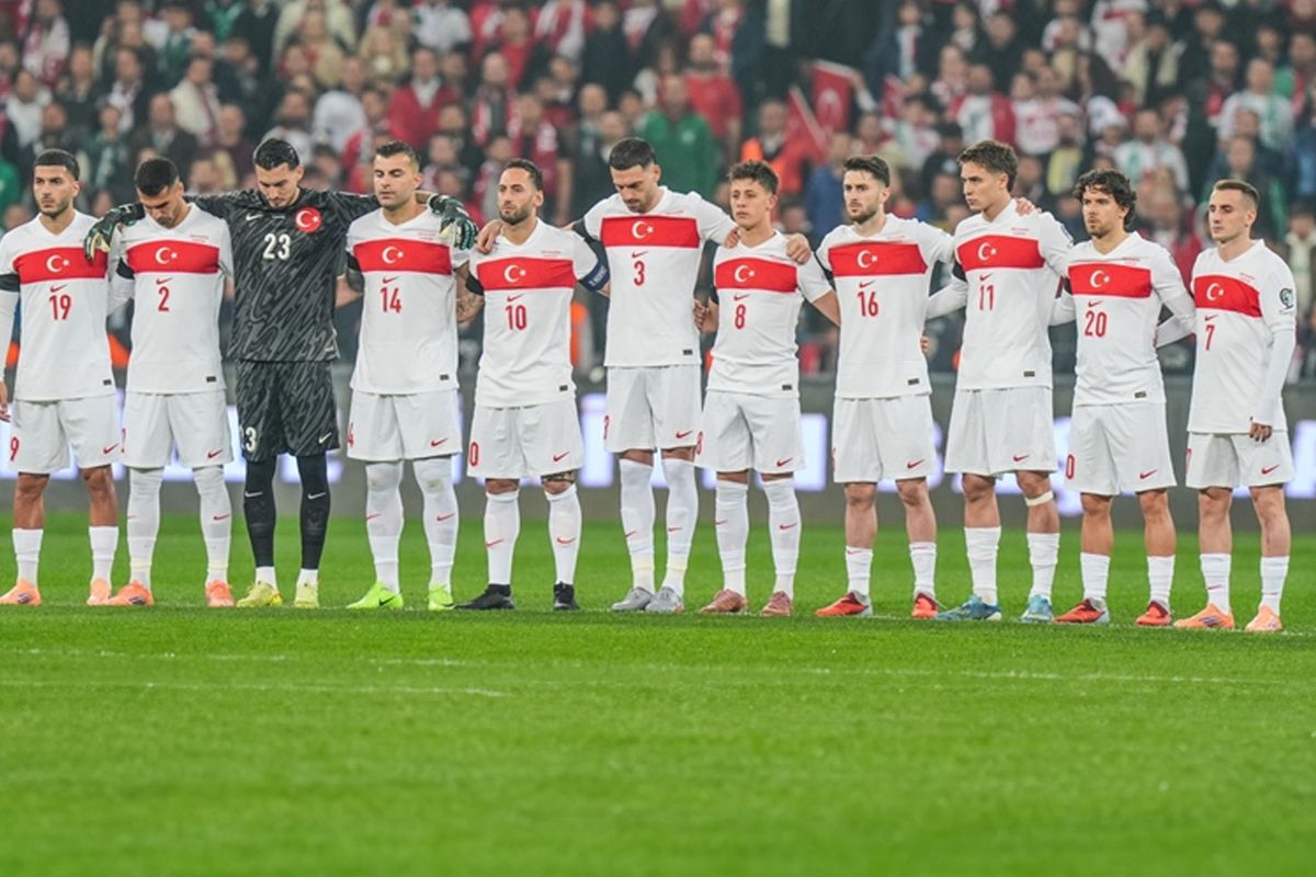 A Milli Takım'da deprem! Dünya Kupası yolunda yıldız futbolcumuzdan kötü haber
