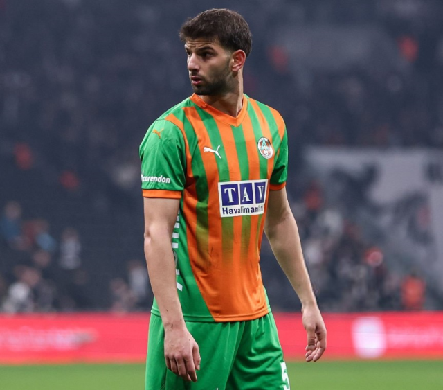 daniel pancu umit ozdag i isteyen super lig 19682679 59 m