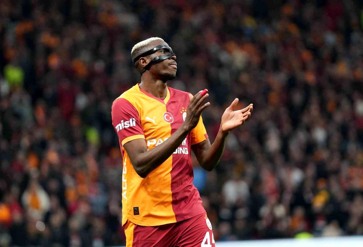 Galatasaray'da Victor Osimhen, ameliyat oldu