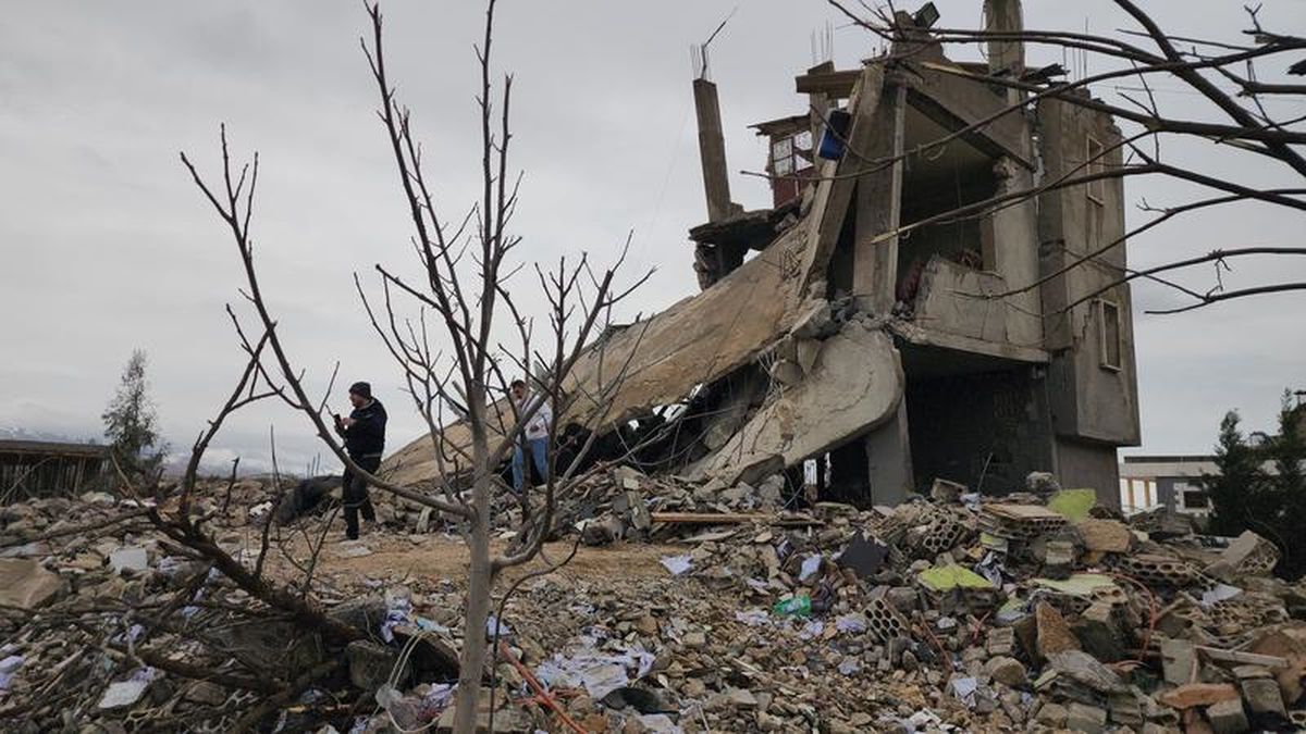 Lübnan Sağlık Bakanlığı: İsrail saldırılarında hayatını kaybedenlerin sayısı 1029'a yükseldi