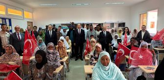 Başkan Altay'ın Moritanya Ziyaretinde Afrikalı Öğrenciden İstiklal Marşı Sürprizi