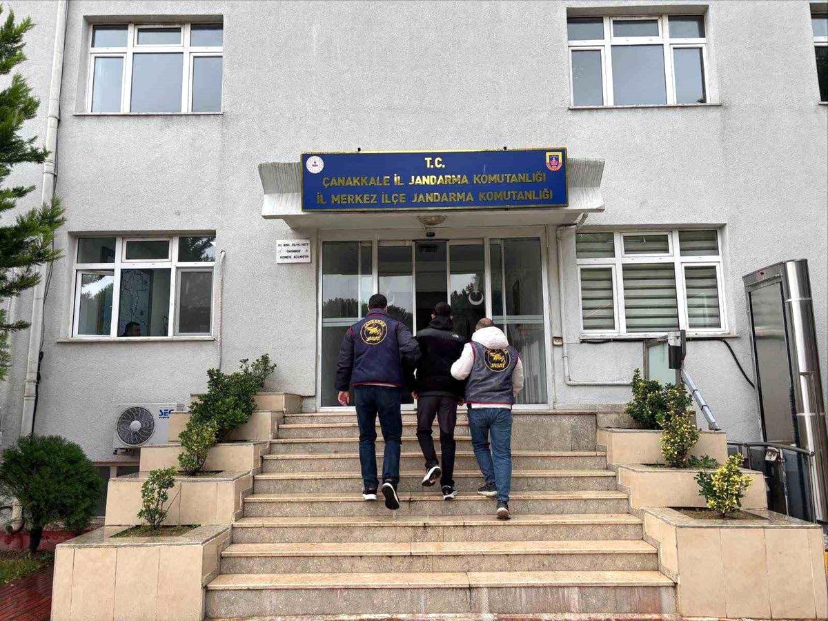 Çanakkale'de çeşitli suçlardan aranması bulunan 14 şüpheli tutuklandı