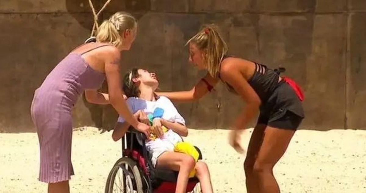 Cansu Tutuş kimdir? Aleyna Kalaycıoğlu'nun kardeşi Cansu Tutuş kaç yaşında, engelli mi, ablası, annesi tut...