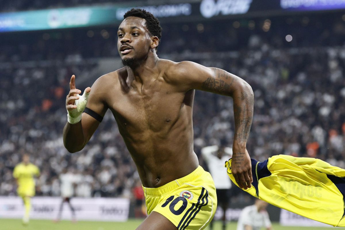 Fener taraftarını delirten dedikodulara son noktayı koydular
