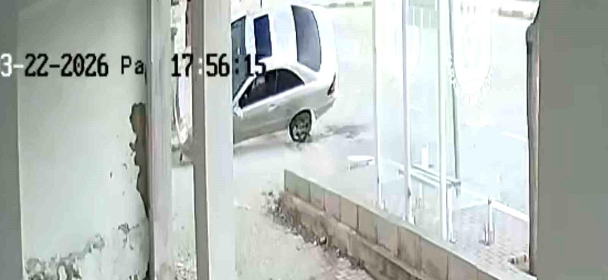 Karaman'da otomobilin takla attığı anlar kameraya yansıdı