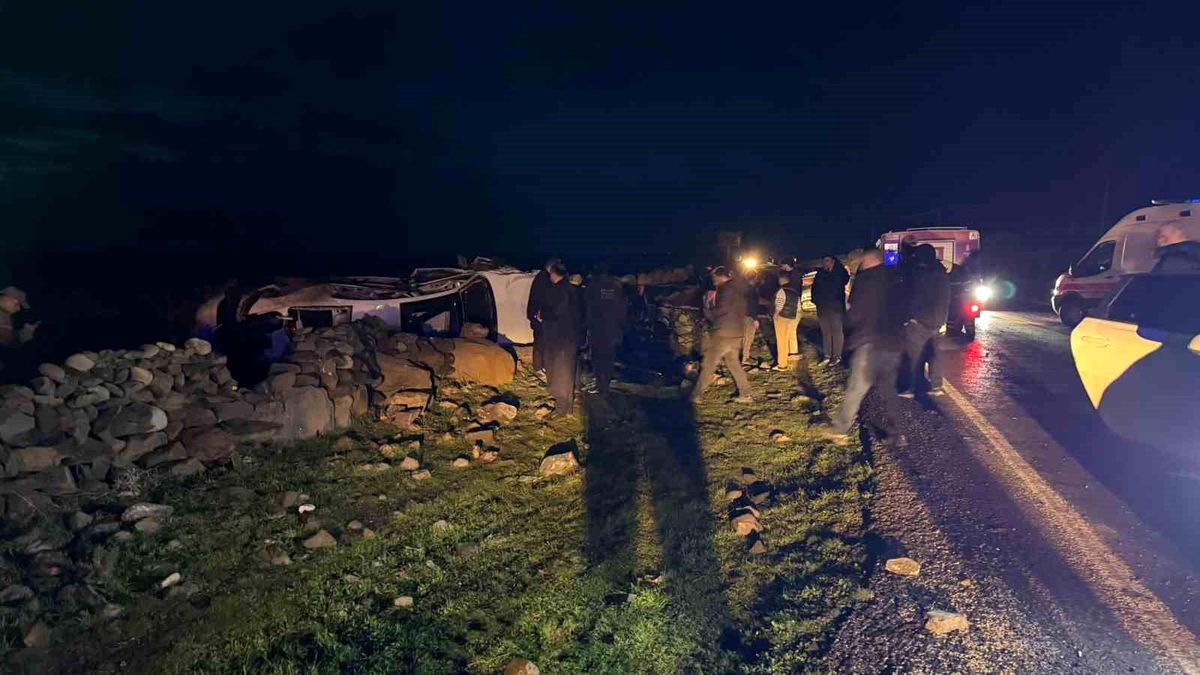 Kazada ağır yaralanan genç hayatını kaybetti