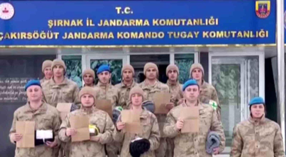 Minik yüreklerden Mehmetçiğe sıcak dokunuş