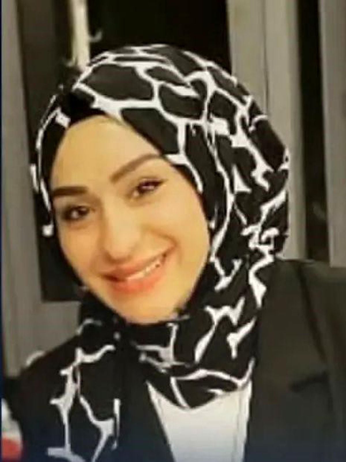 Tarlaya uçan otomobilde anne hayatını kaybetti, eşi ve çocuğu yaralandı