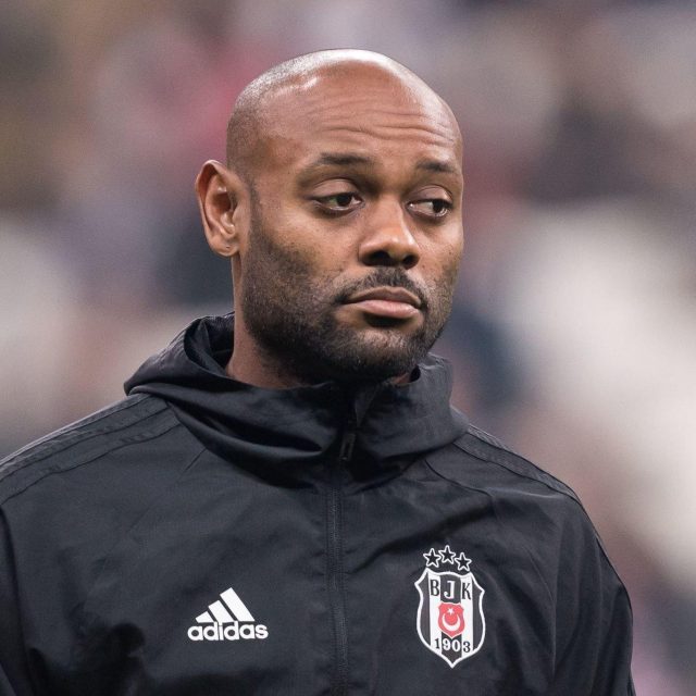 vagner love 41 yasinda futbolu birakti 19683380 7927 m