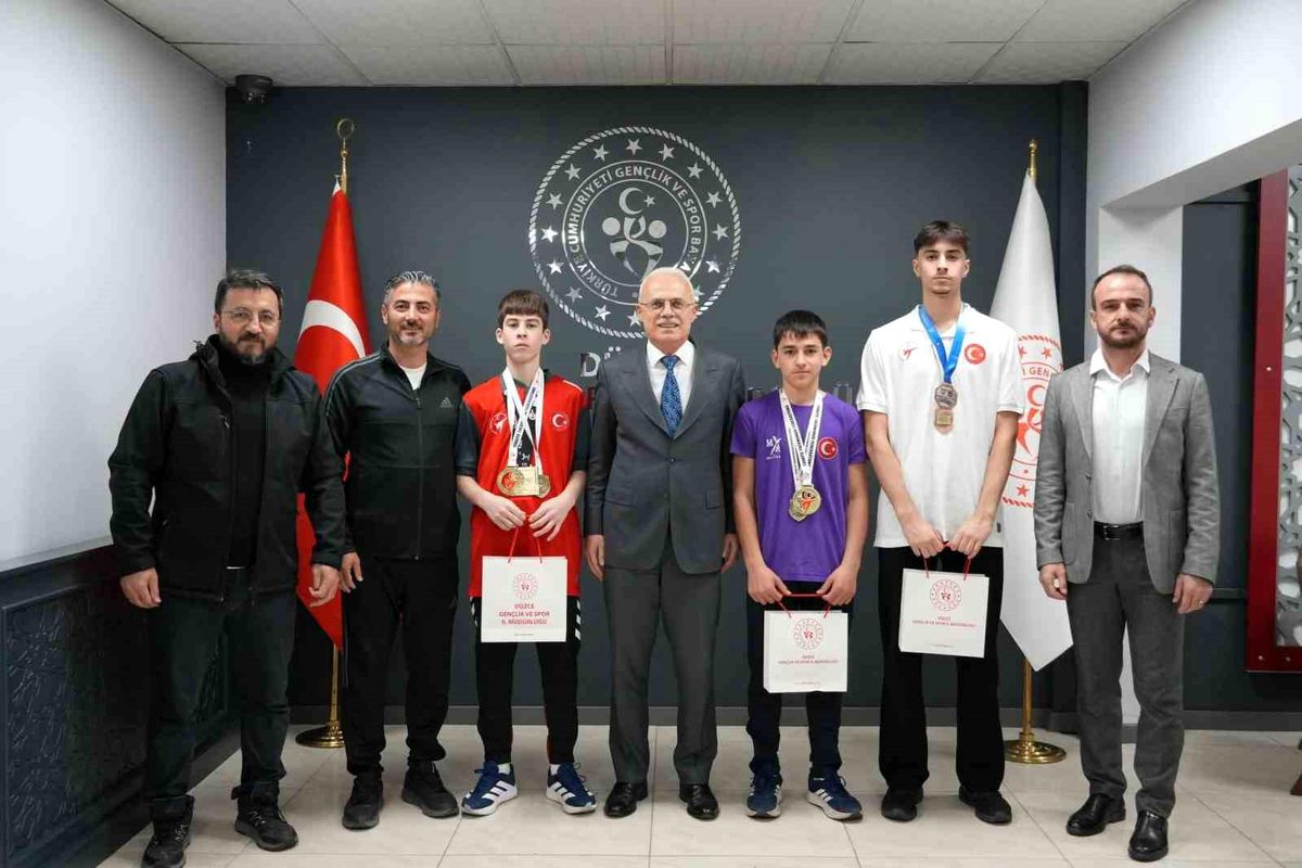 Düzce'nin Şampiyon Taekwondocuları şehri gururulandırıyor