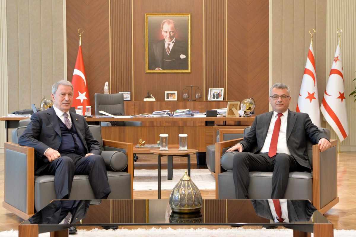 KKTC Cumhurbaşkanı Erhürman, TBMM Milli Savunma Komisyonu Başkanı Akar'ı kabul etti