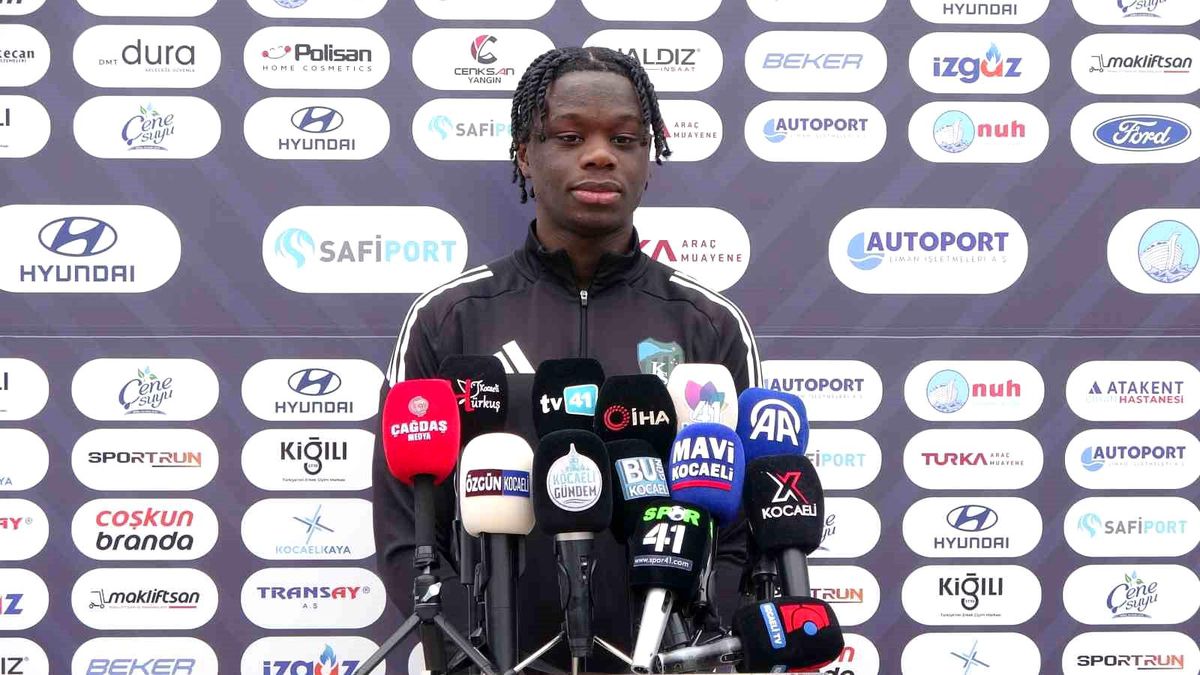 Mahamadou Susoho: "Beklediğimden biraz daha uzun bir sakatlık oldu"