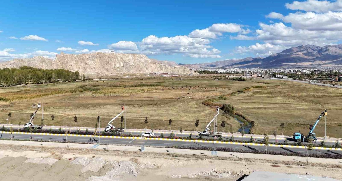 VEDAŞ'tan gündüz yanan aydınlatma açıklaması