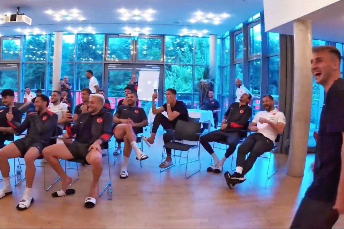 Merih Demiral'dan bomba "Ölürüm Türkiyem" performansı