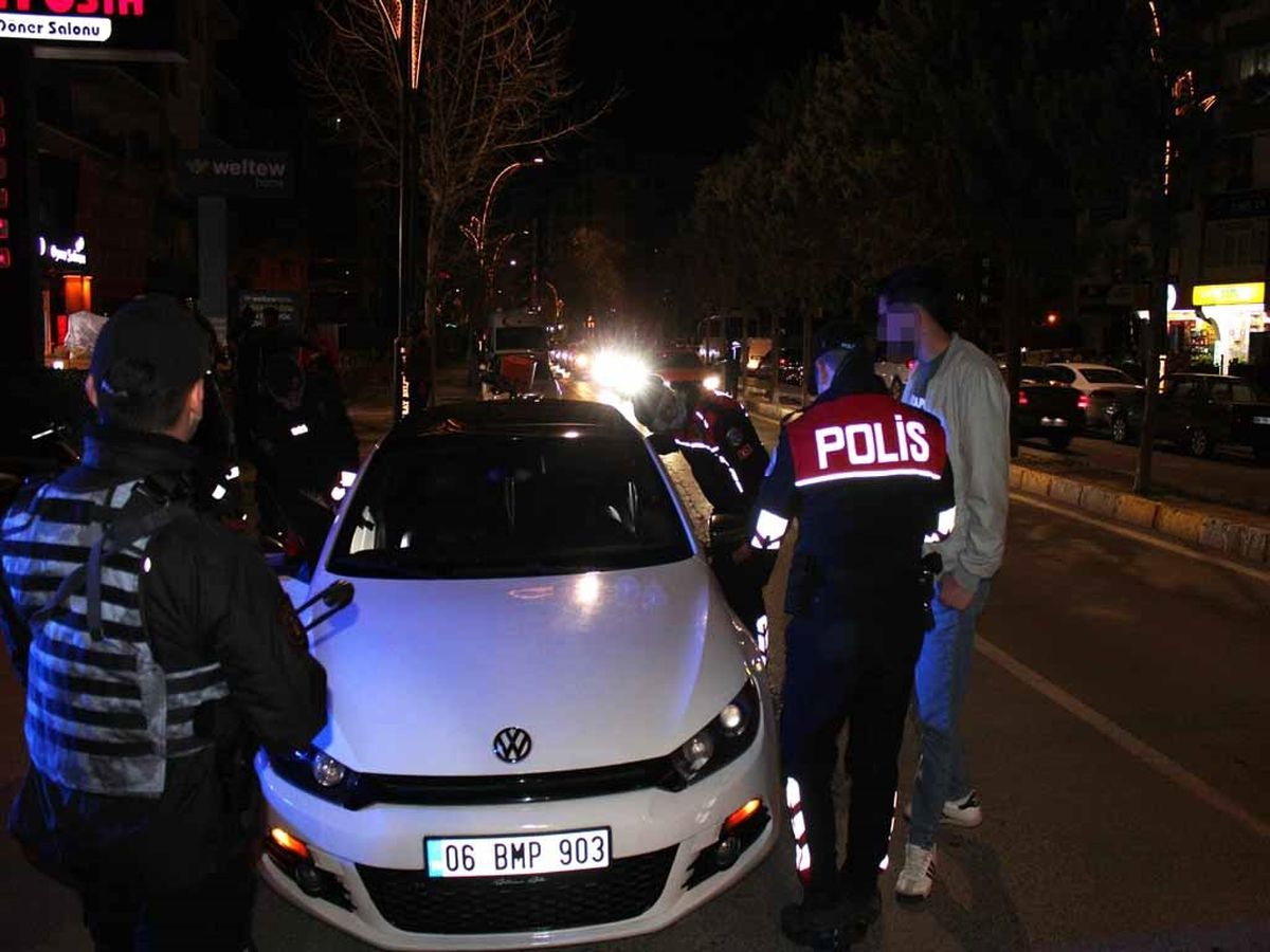 Stajyer Ehliyetli Sürücü Alkollü Yakalandı