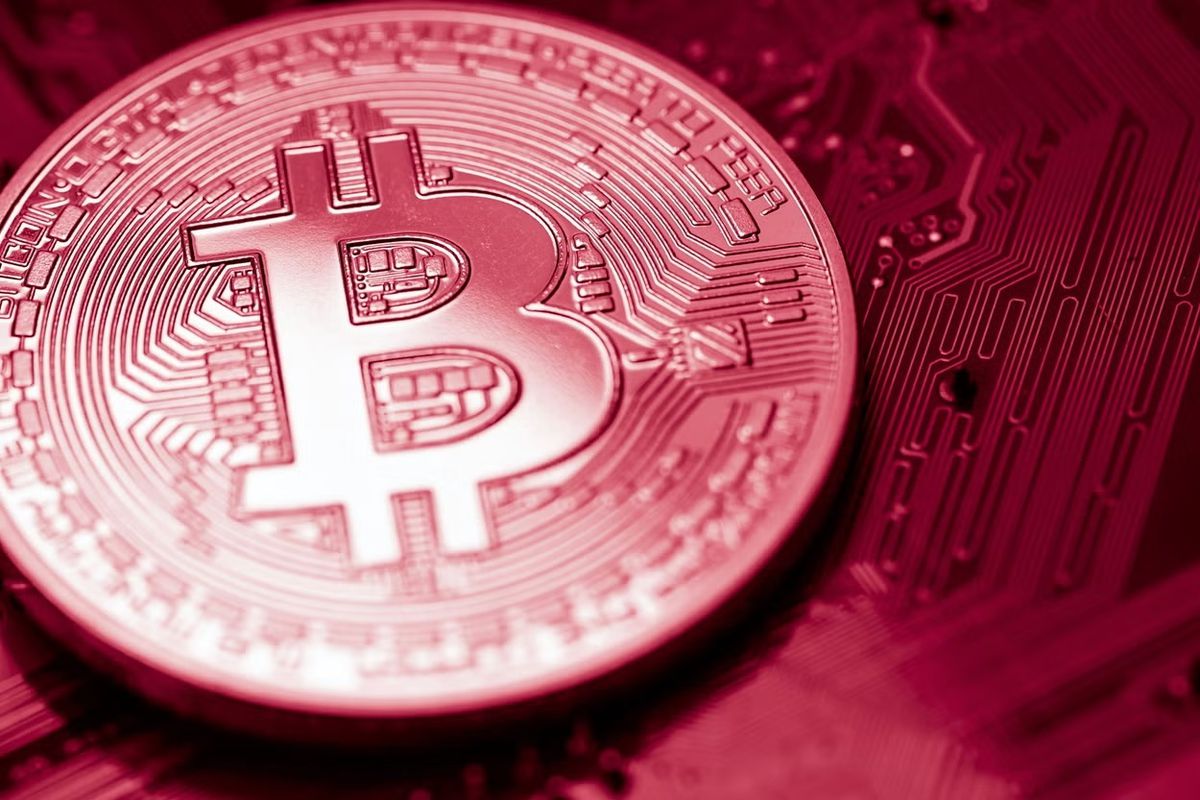 Bitcoin son üç haftanın dibinde