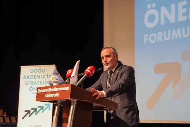Doğu Akdeniz'in Stratejik Önemi Forumu'nda jeopolitik ve uluslararası ilişkiler ele alındı