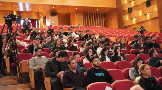 Doğu Akdeniz’in Stratejik Önemi Forumu'nda jeopolitik ve uluslararası ilişkiler ele alındı 39 dogu akdenizin stratejik onemi 19694045 7302 6 m